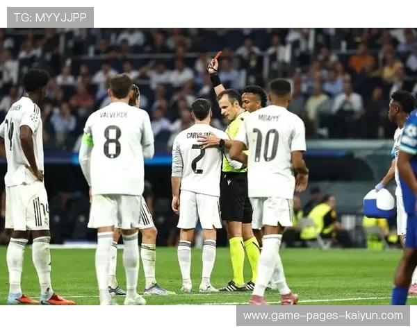 维尼修斯点球主罚皇马稳稳命中 维尼修斯点球主罚皇马稳稳命中